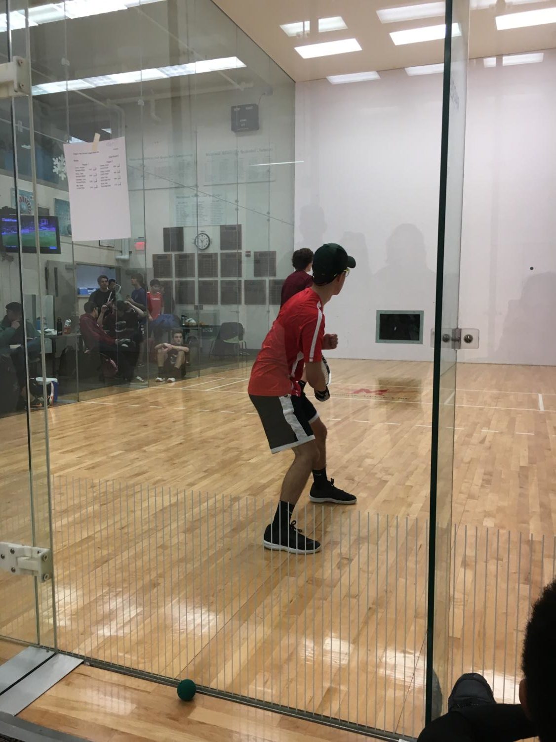 Junior Davis Ma plays in a racquetball match at the Multnomah Athletic Club. The racquetball team is preparing for the state championships at the end
of January.