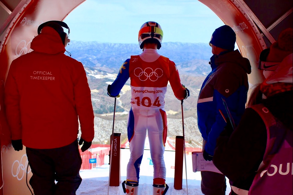 Senior Asa Miller prepares for his run in the giant slalom at the Winter Olympics on Feb. 18.