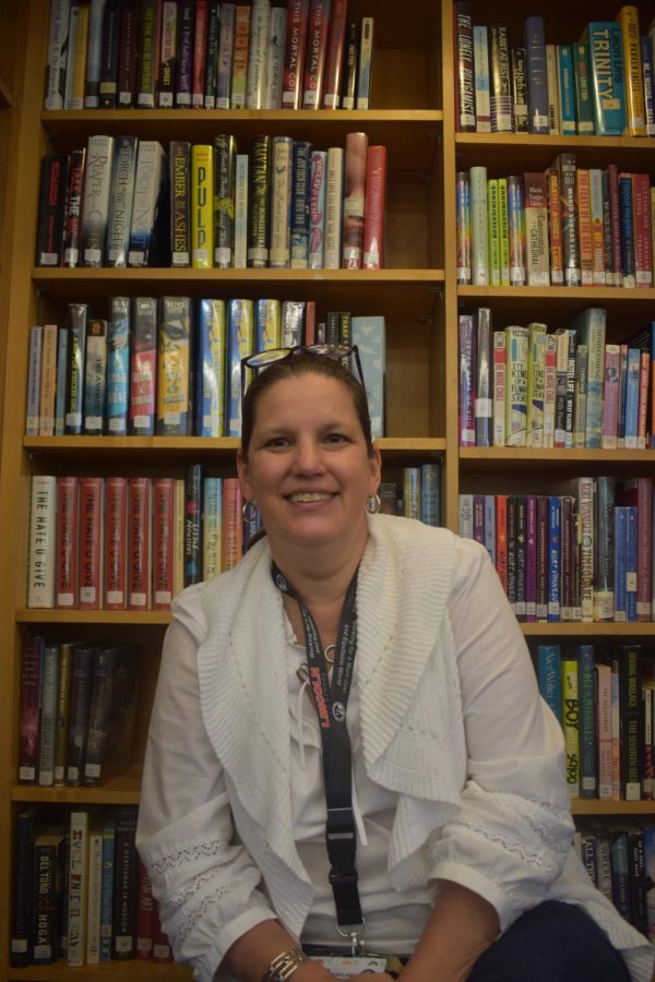 Anita Agudelo, Lincoln’s new library assistant, has come to Lincoln after traveling the world to share her love of literature.