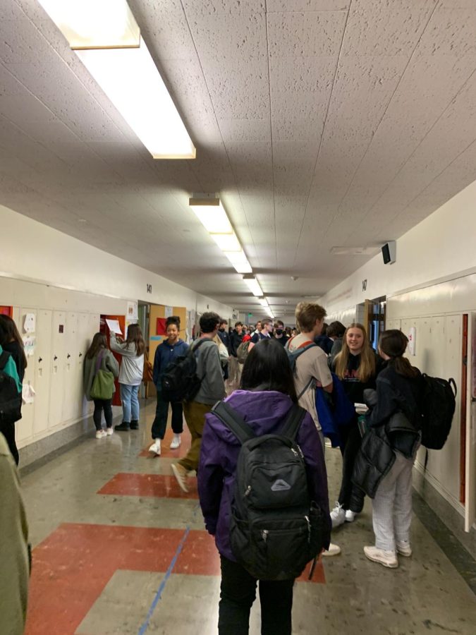  Lincoln hallway in between classes.