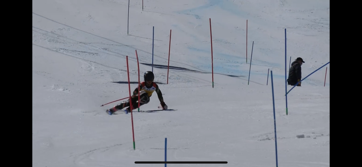 The Lincoln alpine ski team is ecstatic to start their new season and are going to be joined by some  new members.
Courtesy of JONAS STROHLEIN