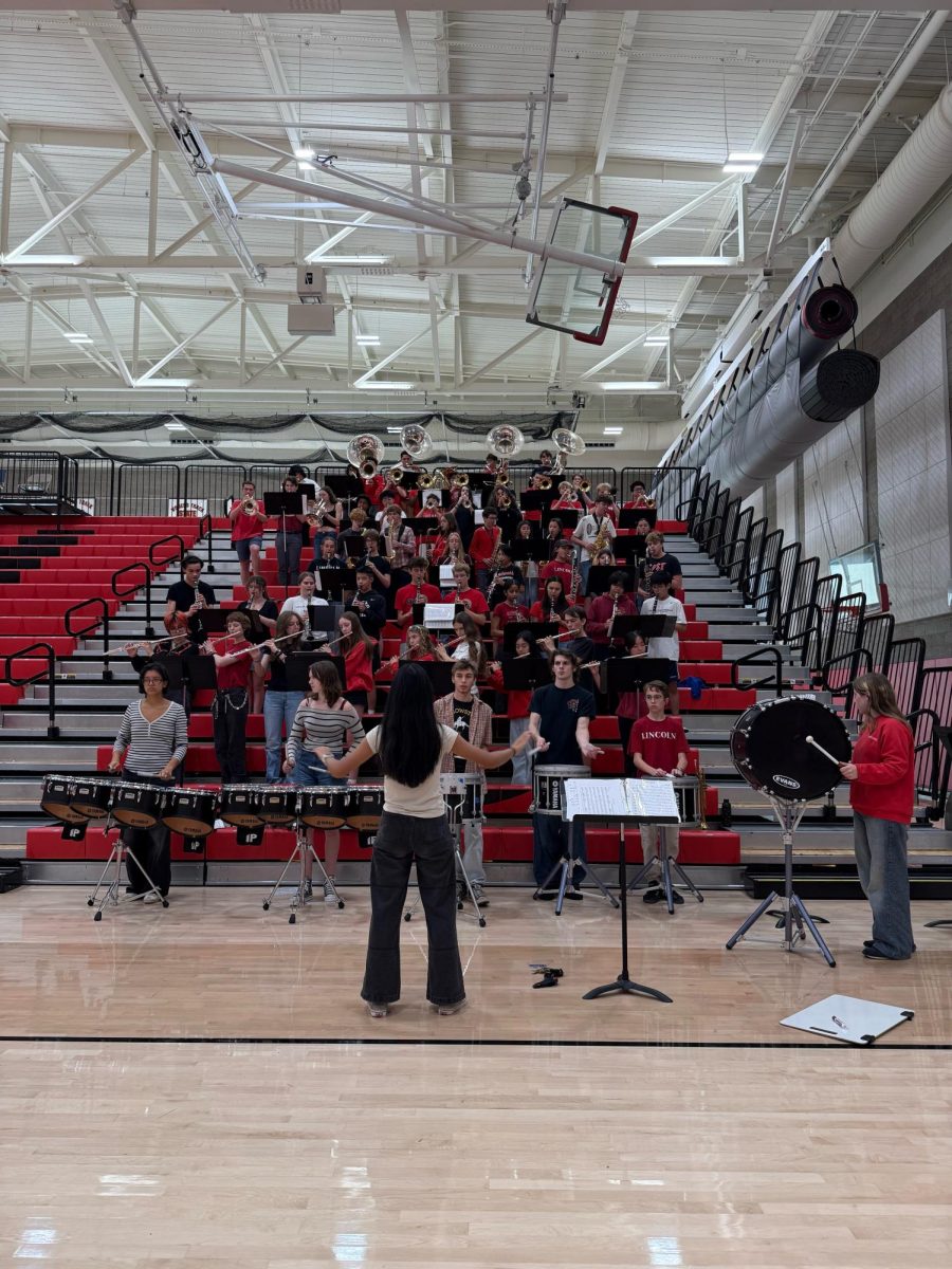 Lincoln band rehearses for an assembly.
By MIA MCNEILL
