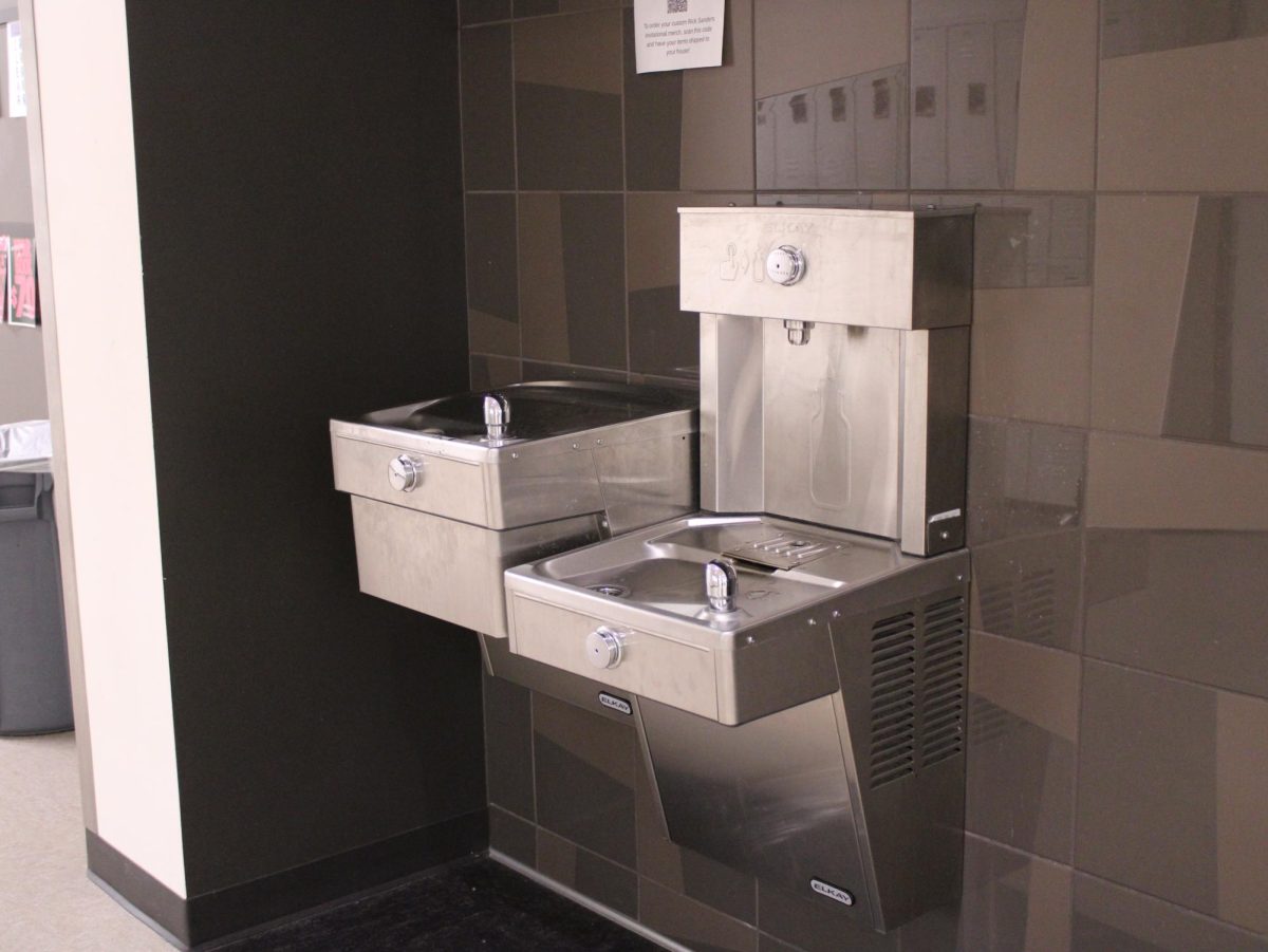 If you ever come out of the gym thirsty, skip the lukewarm water found at the fountains next to the stairs, and go to this one next to the weight room.
