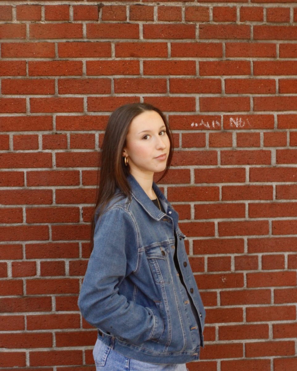 Senior Gwenie Lee found strong communities through both journalism and soccer during her four years at Lincoln.